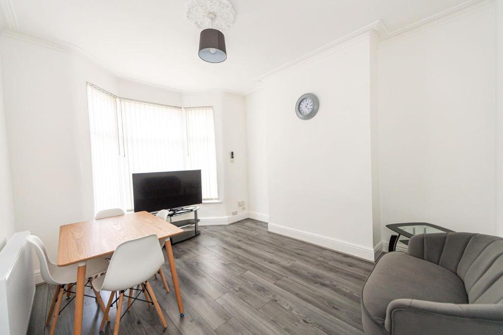 Room In Anfield ليفربول المظهر الخارجي الصورة